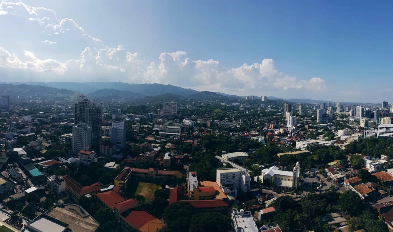 Horizons 101 - Panoramic View By St. Therese Cebu Exterior photo